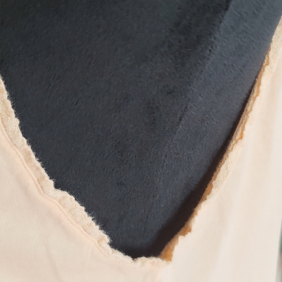 Women's Skull and Roses Tank Top - Picture 7 of 7